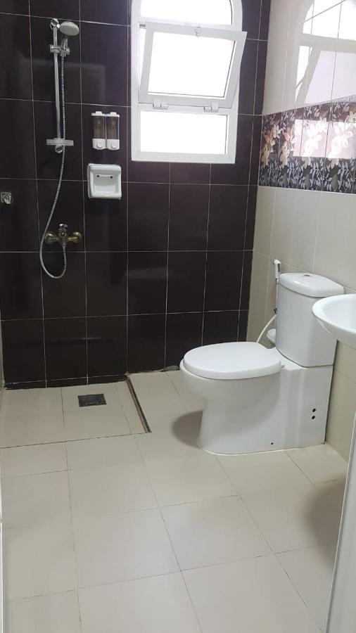 Orient Apartments Низва Екстериор снимка